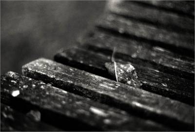 waiting 02